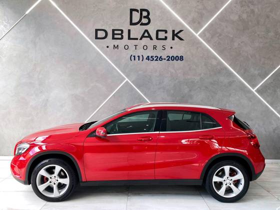 MERCEDES-BENZ GLA 200 1.6 CGI ADVANCE 16V TURBO FLEX 4P AUTOMÁTICO